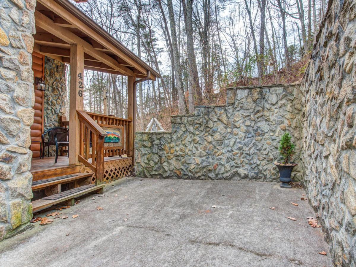 Splashing Sunrise, 2 Bedrooms, Private Pool, Arcade, Hot Tub, Sleeps 6 Pigeon Forge Esterno foto