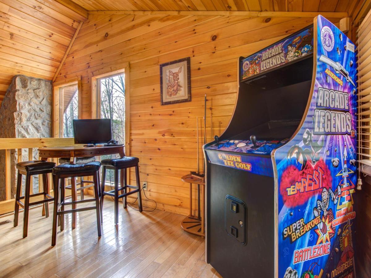 Splashing Sunrise, 2 Bedrooms, Private Pool, Arcade, Hot Tub, Sleeps 6 Pigeon Forge Esterno foto